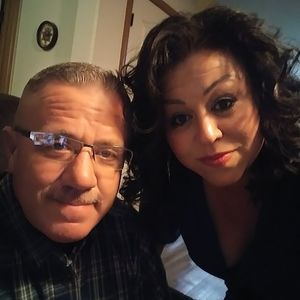 Meet your Posher, Mona